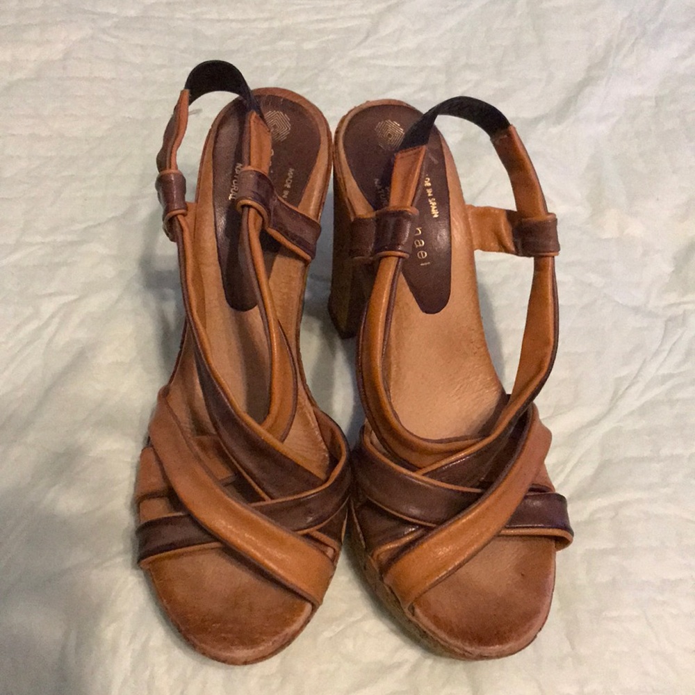 4 inch heel sandal